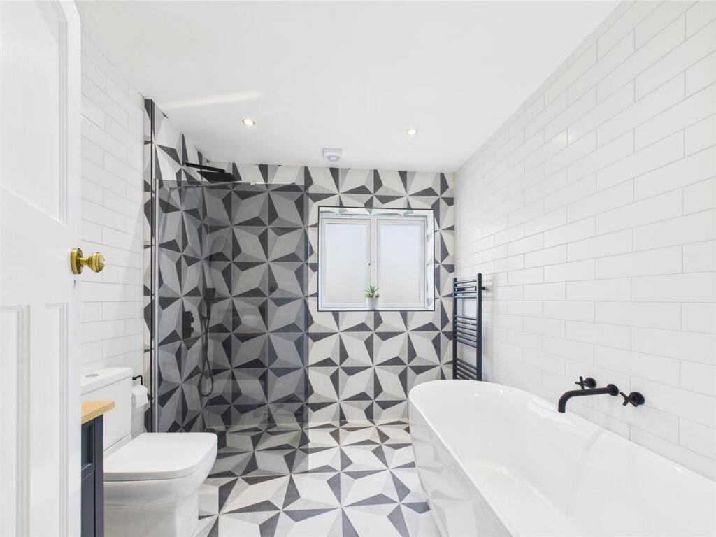 Superbly Appointed Bathroom