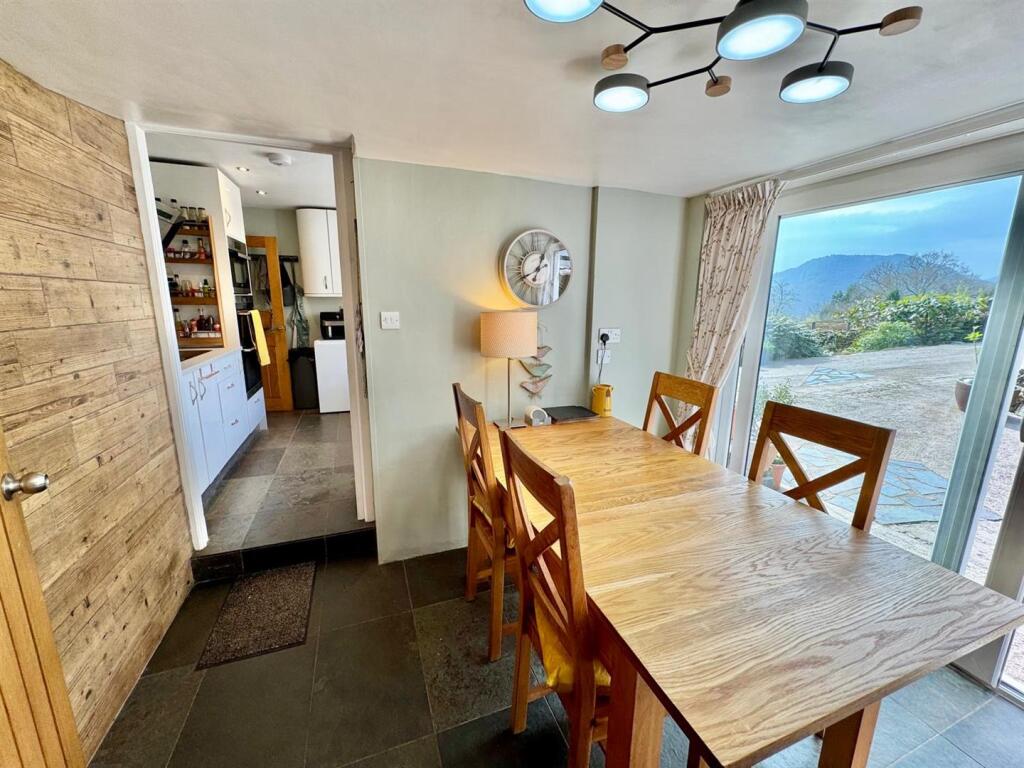 PHOTO-2025-04-07-09-41-02 (3).jpg