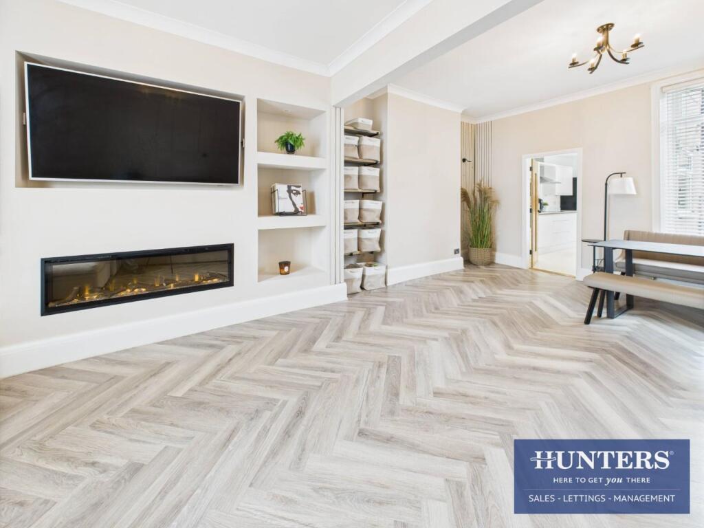 Living Room/Dining Room