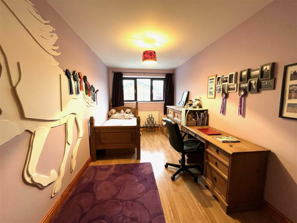 ingestre close (23).jpeg