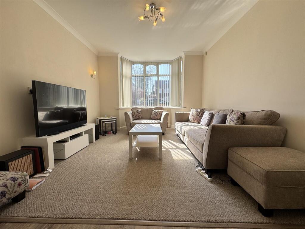 IMG_8906 (Large).JPG