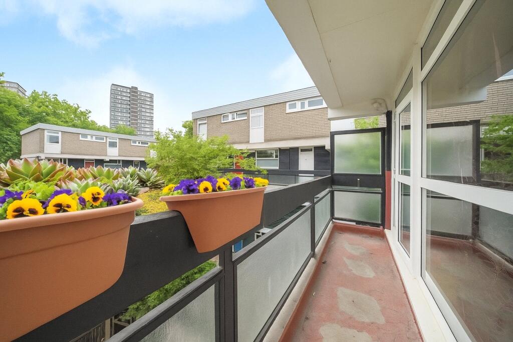 Balcony 2