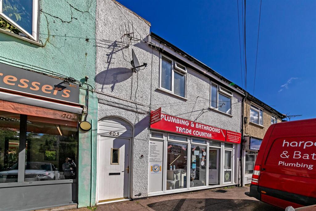 403HatfieldRoad-2.jpg