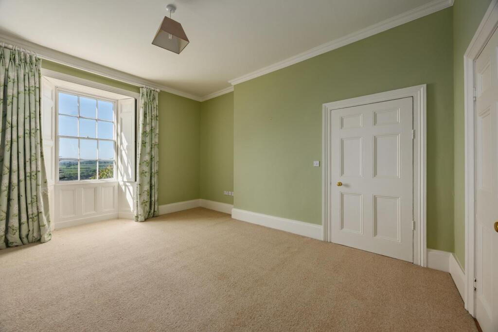 Eggleshope House East_041_web.jpg