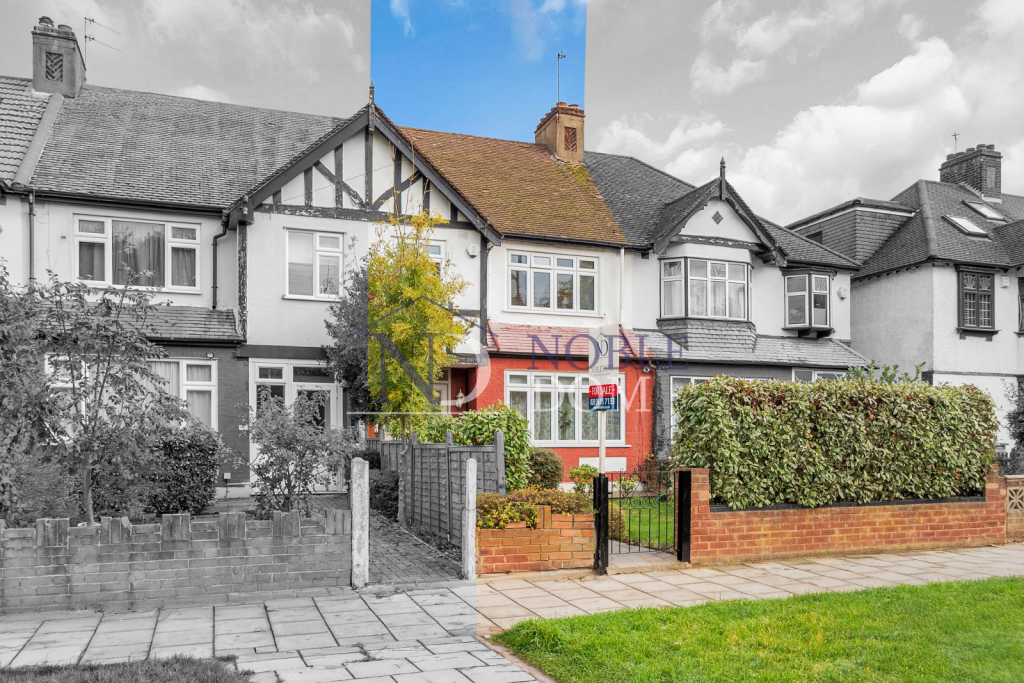 4 BEDROOM 2 BATHROOM TERRACED HOUSE IN ISLEWORTH