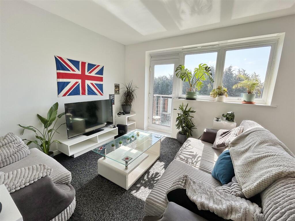Lounge Area