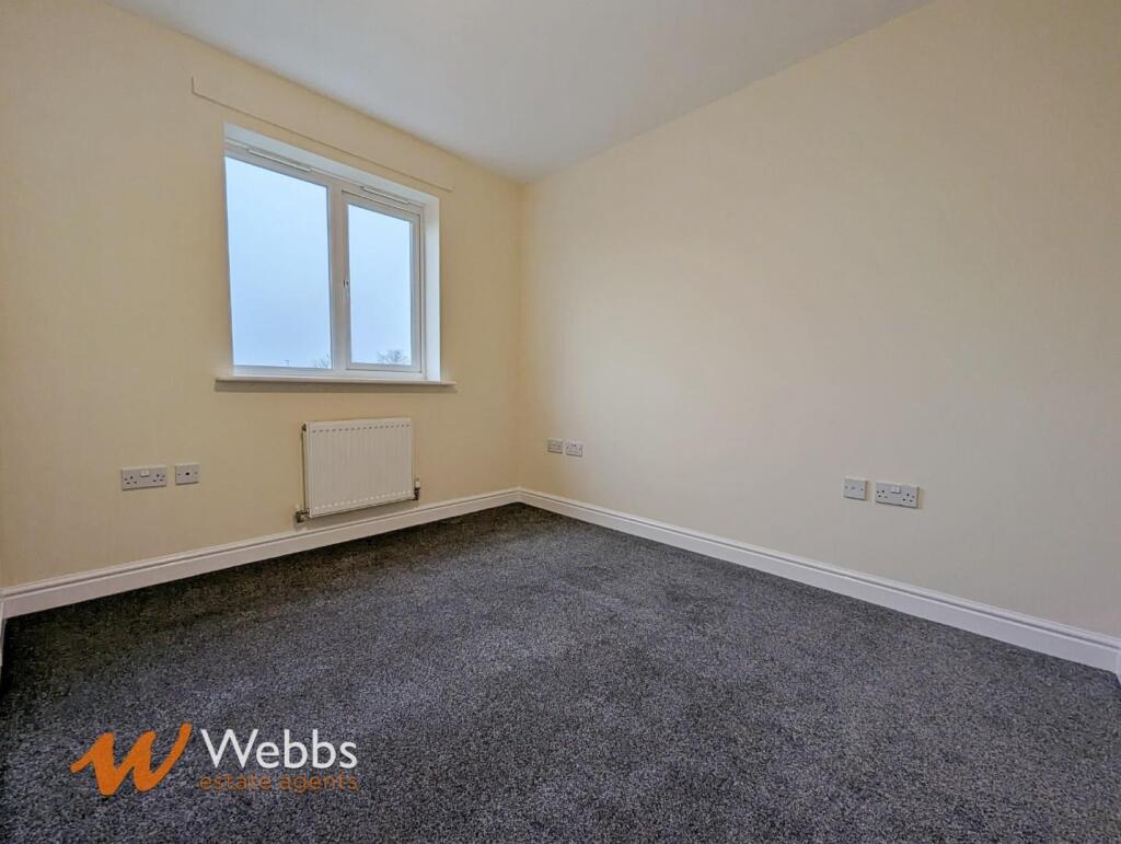Bedroom One 1.jpg