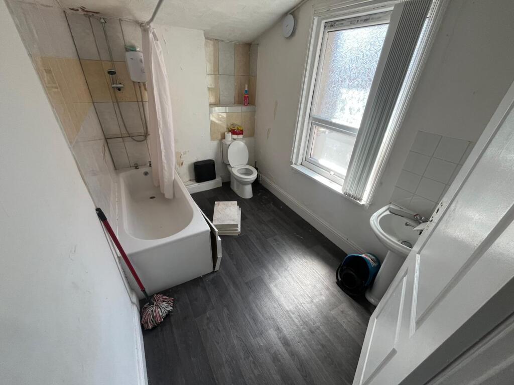 WhatsApp Image 2025-07-10 at 14.34.06 (8).jpeg