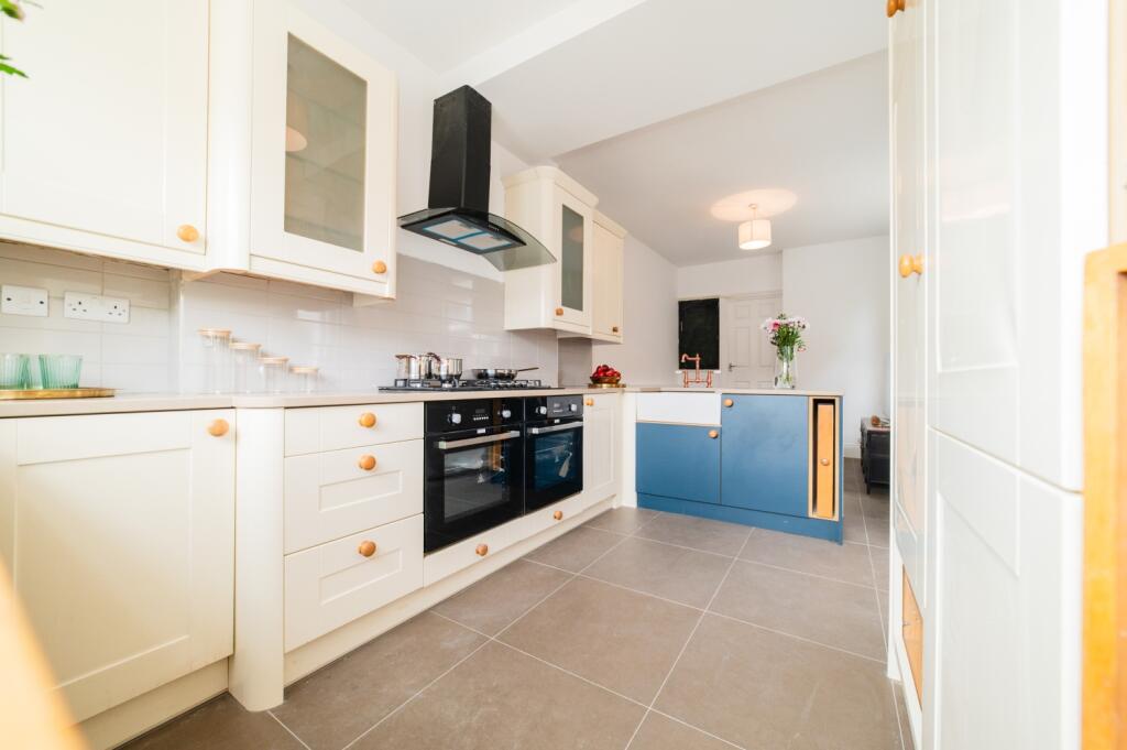 Call 02920 454555 to secure your viewing_12