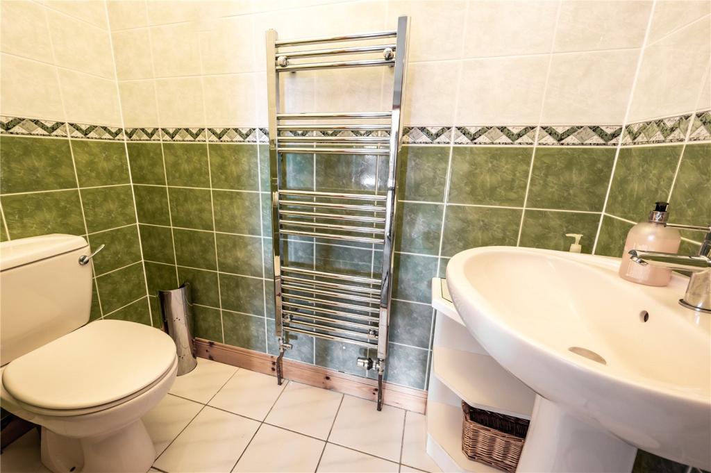 Guest Toilet