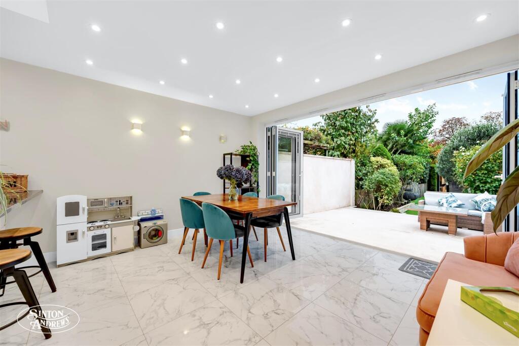 66 Grosvenor Road-11.jpg