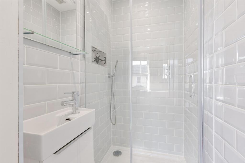 ENDSLEIGH ROAD, 19 (12).jpg