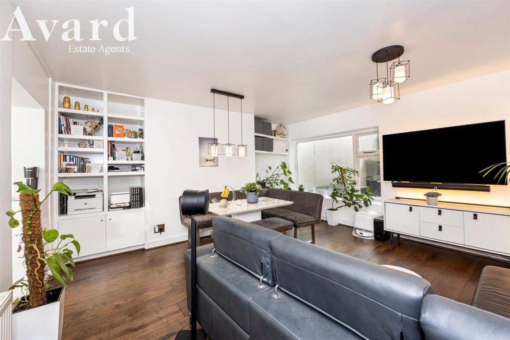 Brunswick Place, 49A-015.JPG