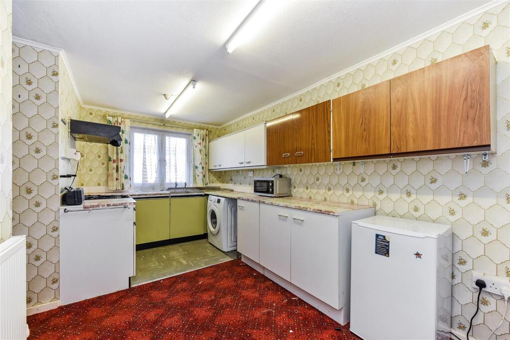 sketch_Ph24_5699877.jpg