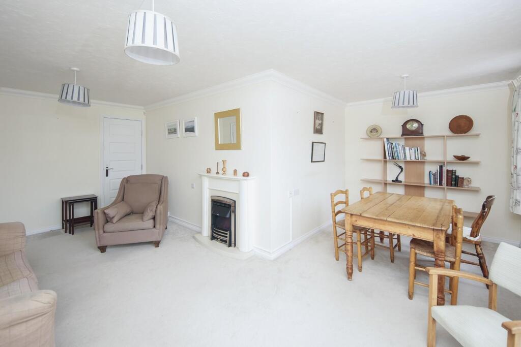 40 Arlington Lodge Arlington Avenue-5.jpg