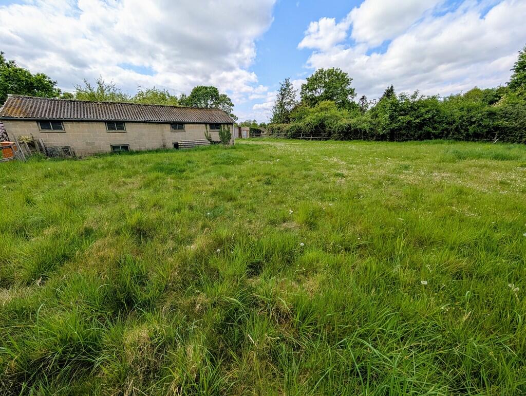 PXL_20250508_1047...