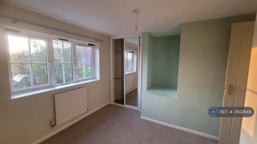 Bedroom 2.1