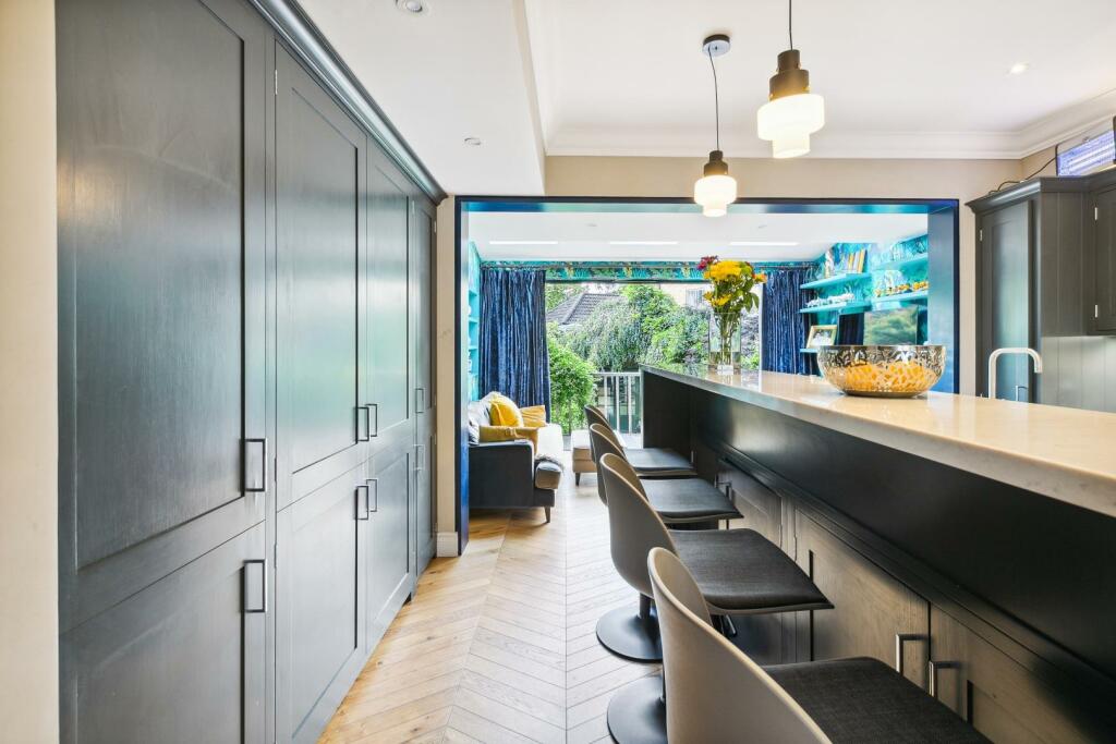 Kitchen | Reception Room