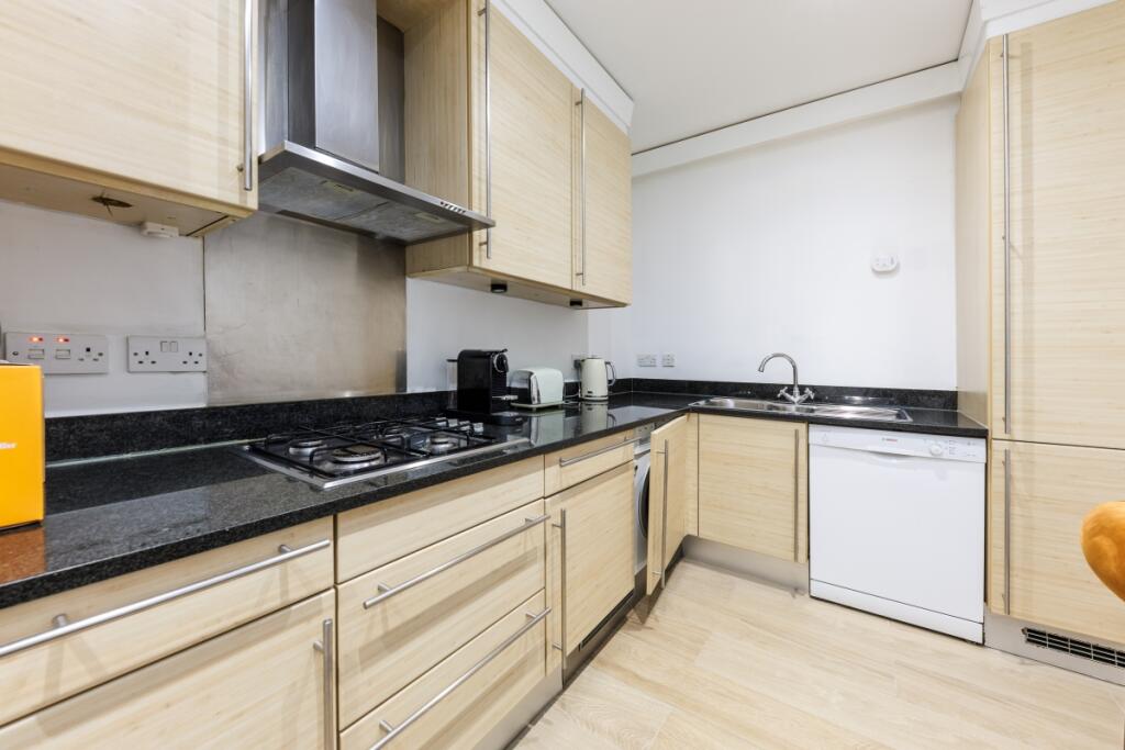 Artillery Mansion...