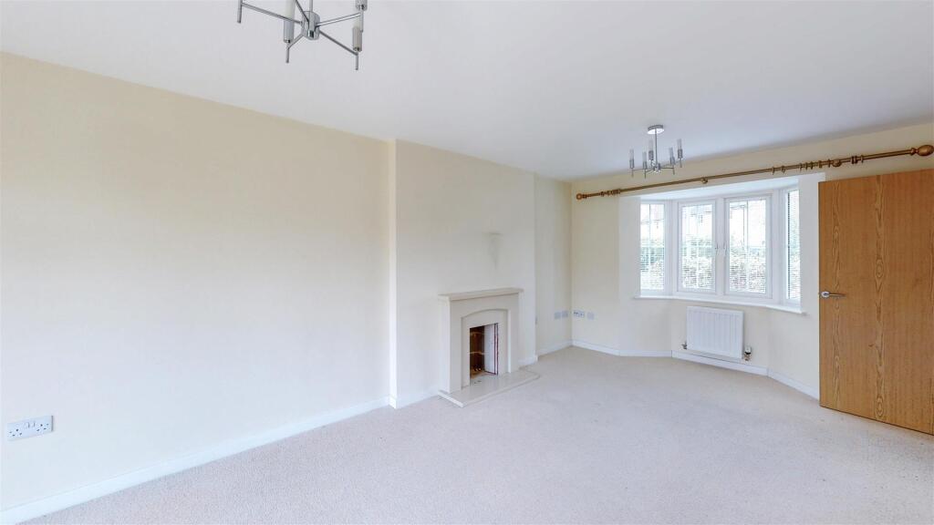Tiger-Flower-Way-Red-Lodge-11132025_192427-2.jpg