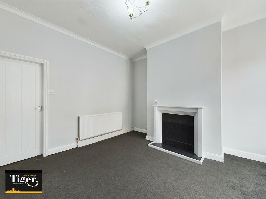 CAM03440G0-PR0143...