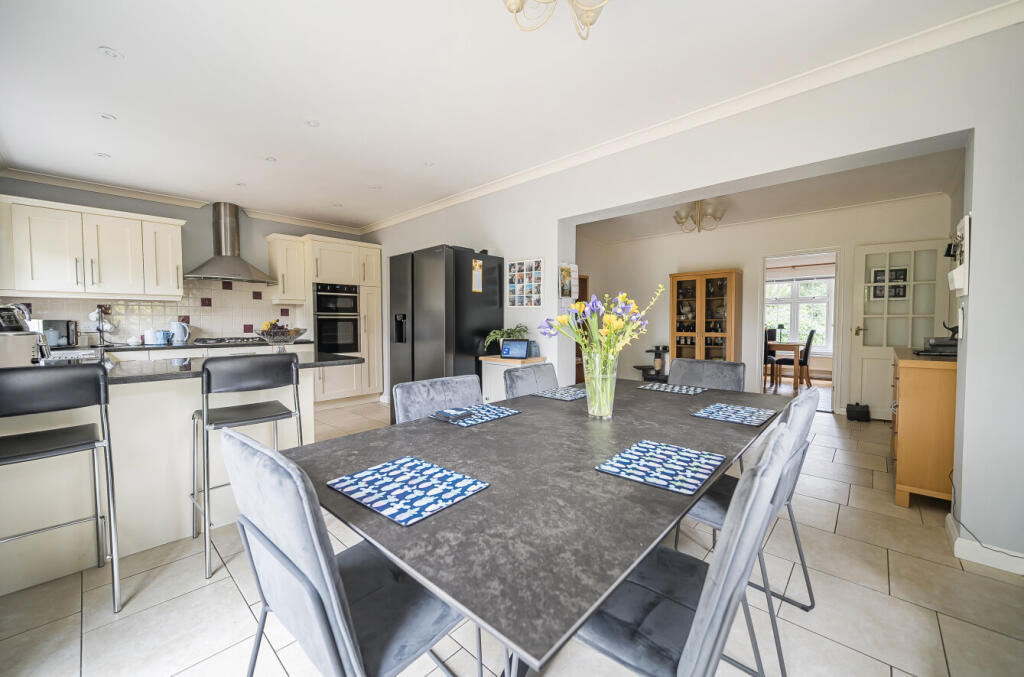 1317168-33-686556...