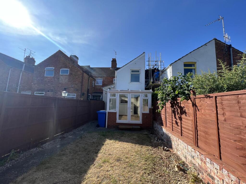 27 Charles Street rear.jpg