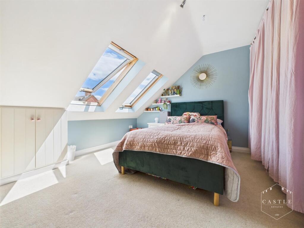 BEDROOM TWO