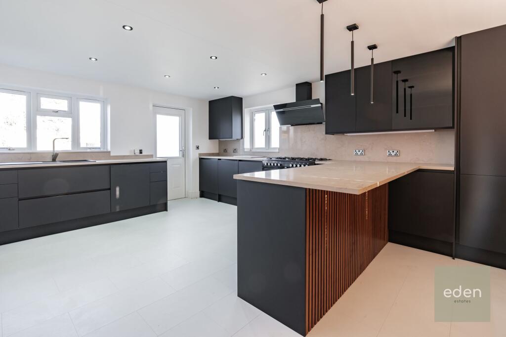 Kitchen / Diner