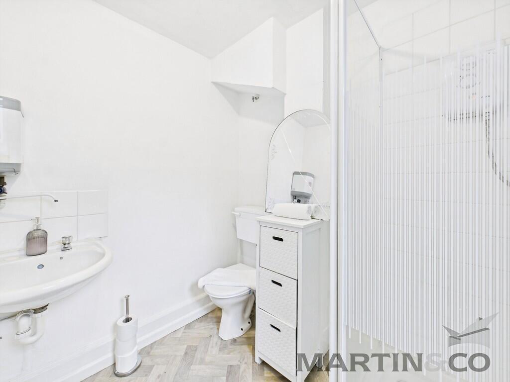 4960d14e-CAM02697...