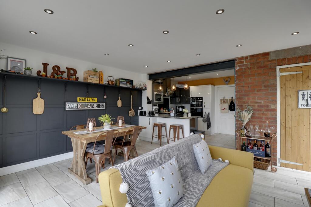 Kitchen b