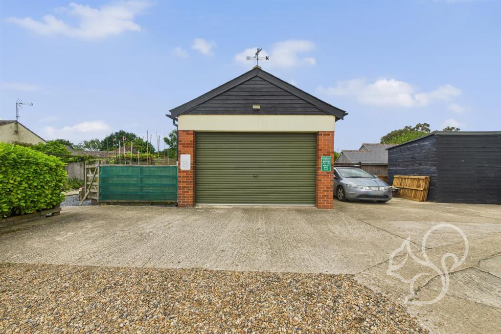 Single Garage
