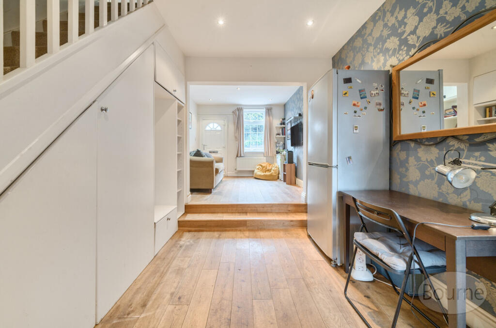 e2ef7ad6-7cda-433...