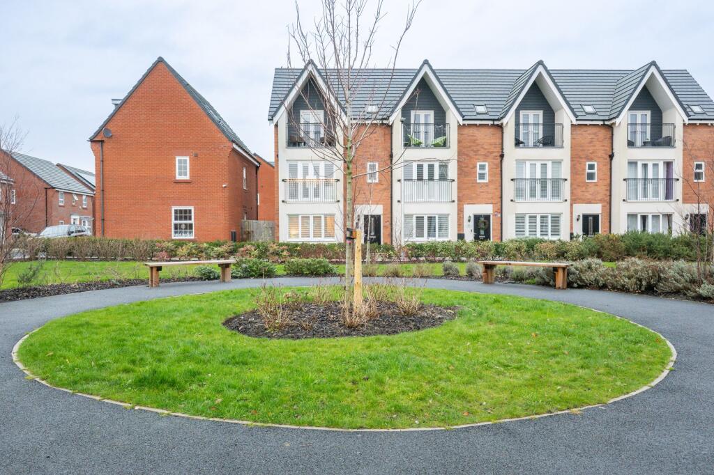 Darlton Drive, Southport, PR8