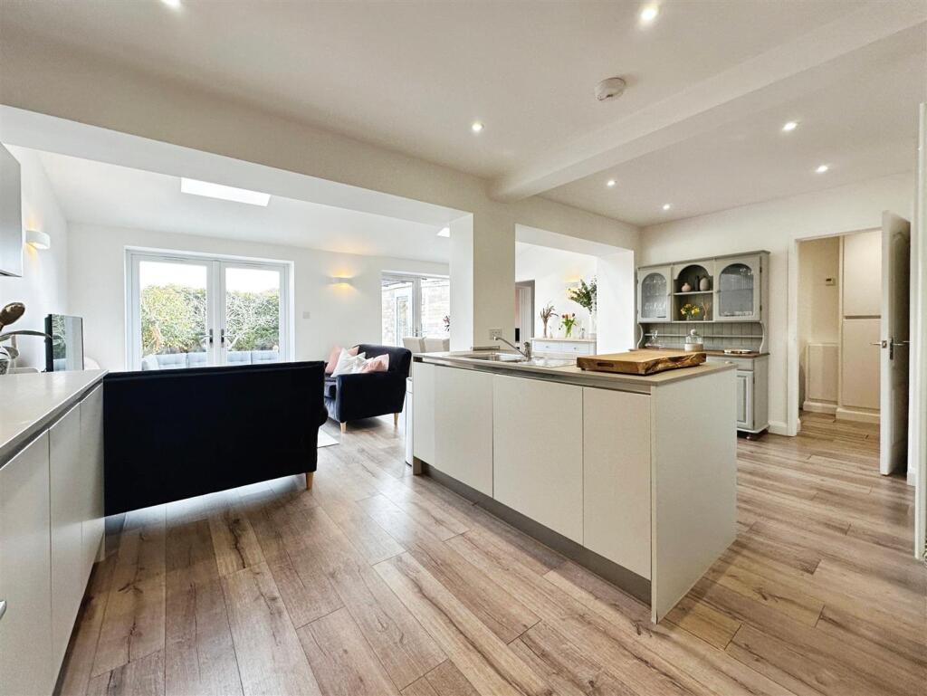 5201f8da-image_picker_7E69E7B3-77AA-4B02-AA1D-5A4E