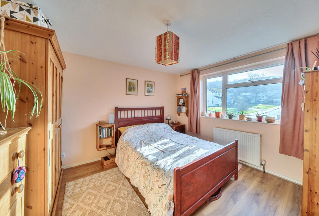 1394792-16-694546...