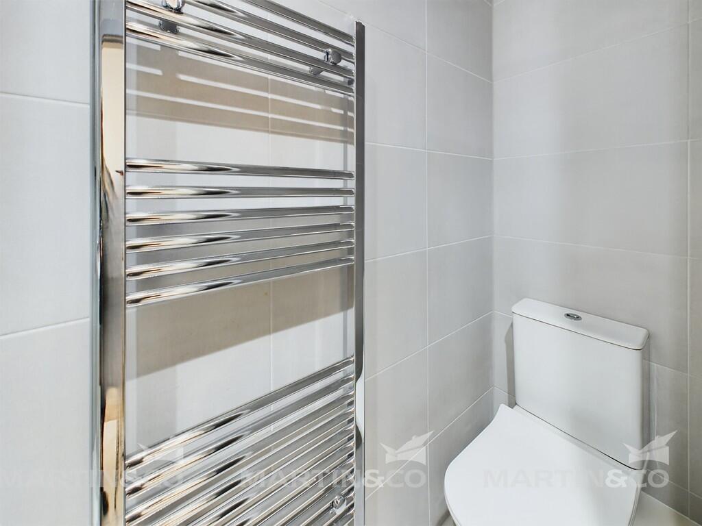 CAM02406G0-PR0404...