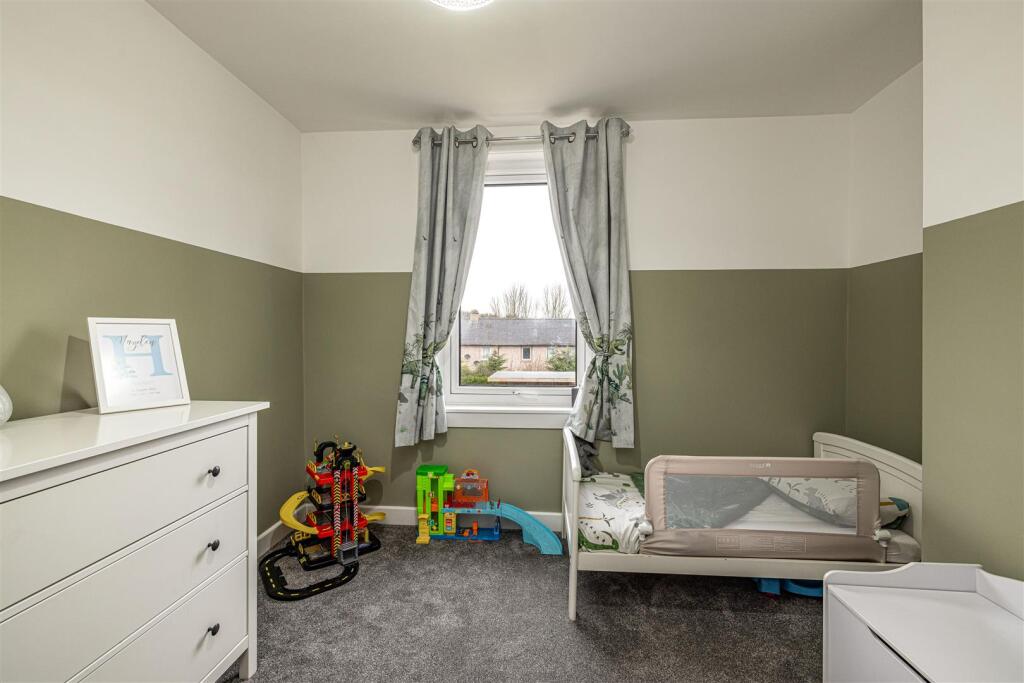 11 Scott Crescent Hawick 30.JPG