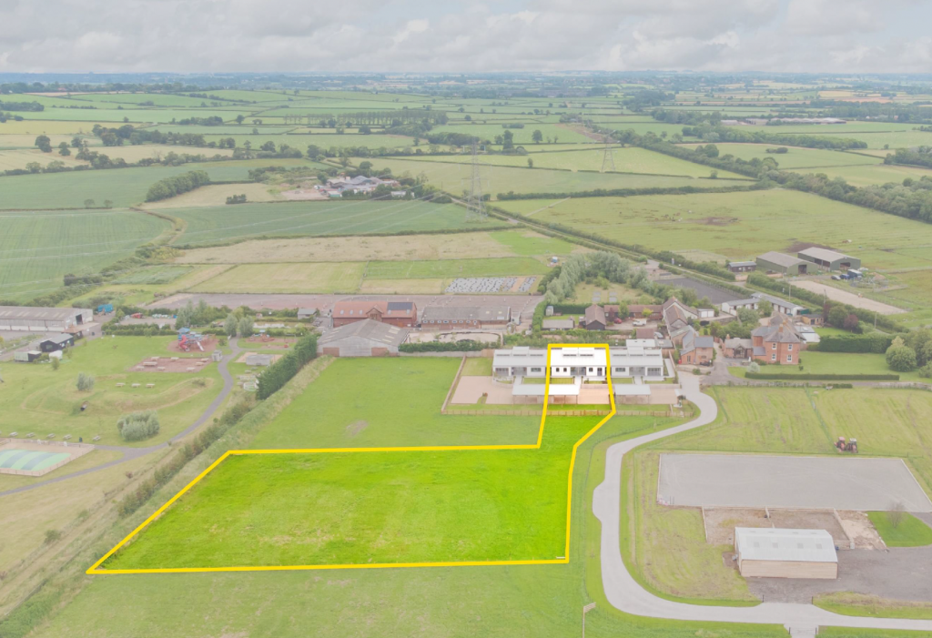 Cedar Barn Paddock Area