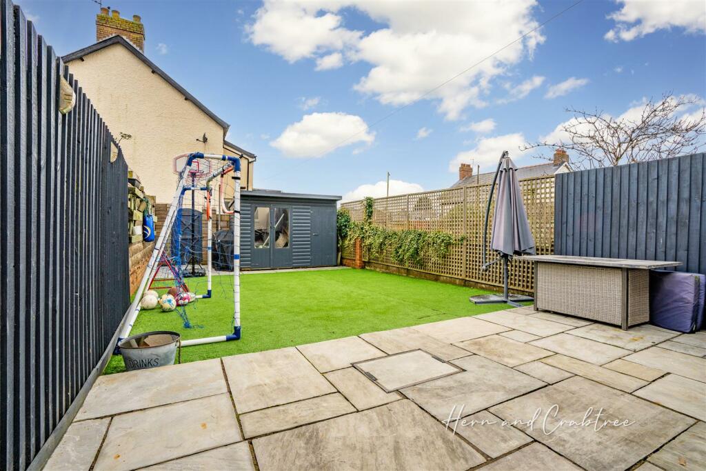 Pantbach Road, Heath, HernCrabtree (20).jpg