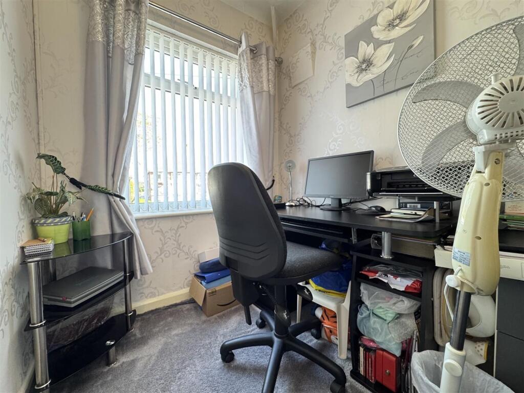 IMG_0219 (Large).JPG