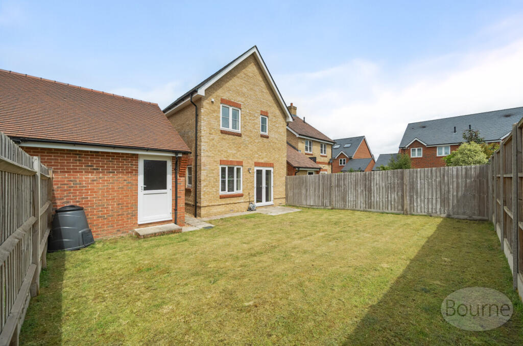 8f345b72-6f39-4eb...