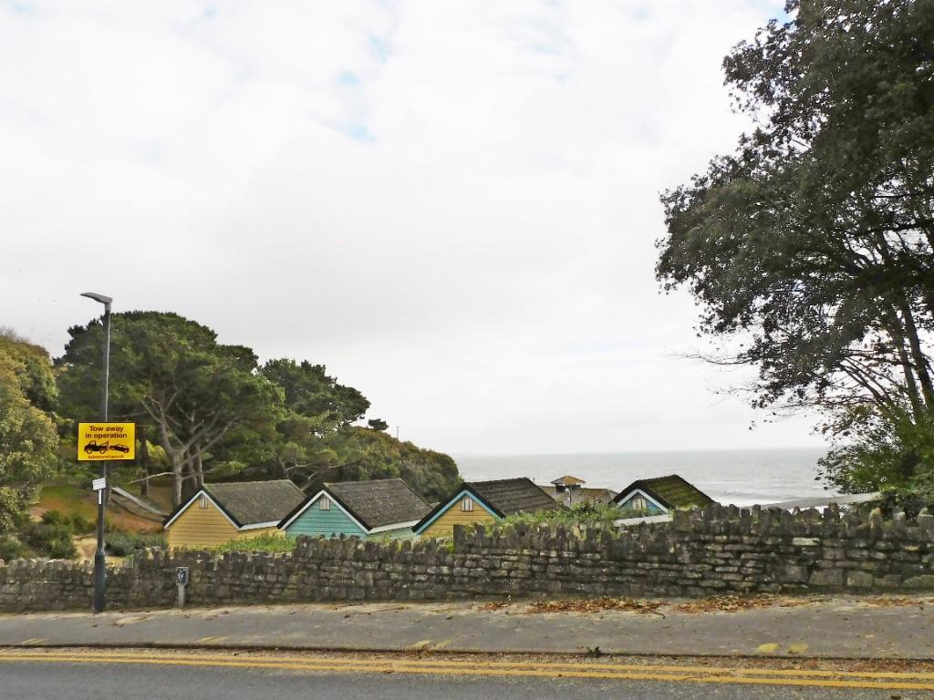 Beach &amp; Prom Nearby