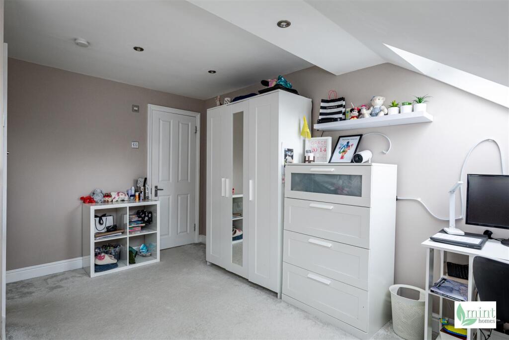 Watermark - 50 Albert Road-15.jpg