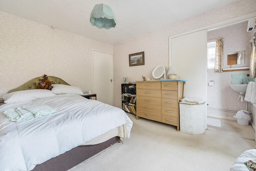 1341958-3-68a47a5...