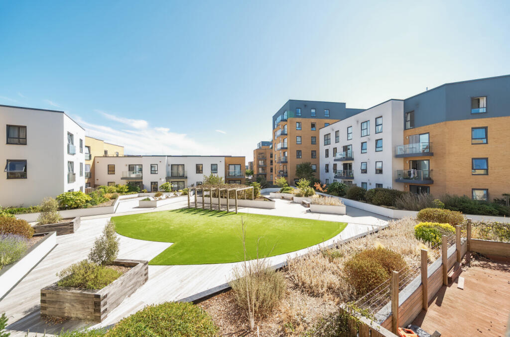 1312370-1-68654ad...