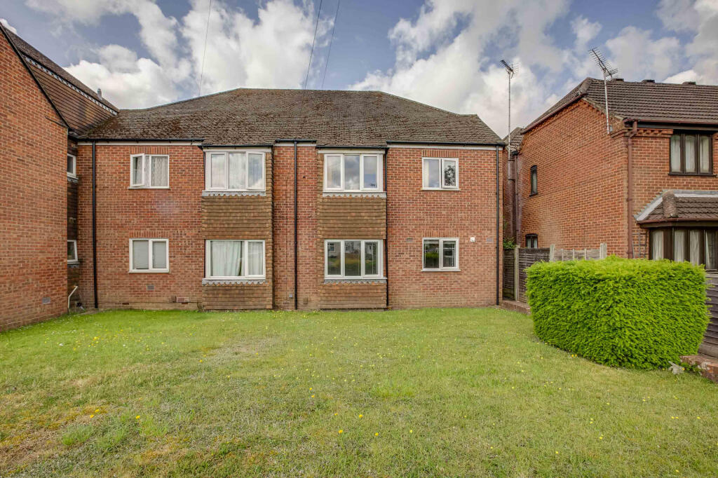 26 Primrose Lea, SL7 2QL (LOW RES)-14