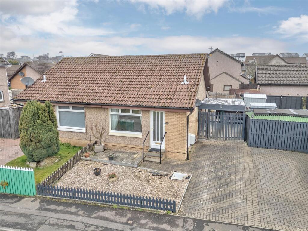 23 Chirnside Place Dundee-2.JPG