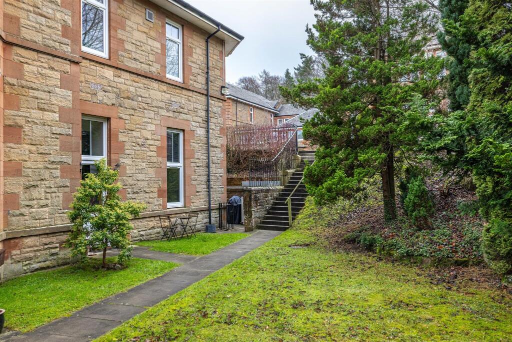 92 Dingleton Apartments Melrose 36.JPG