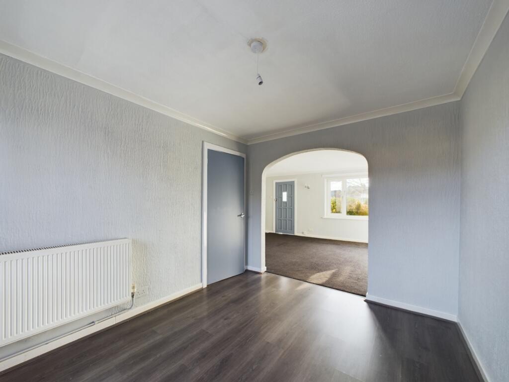 CAM02386G0-PR0098-STILL006